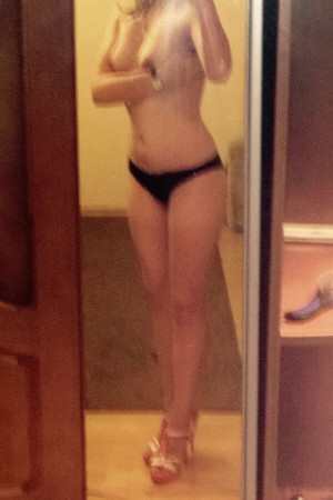 Escort girl Марковка